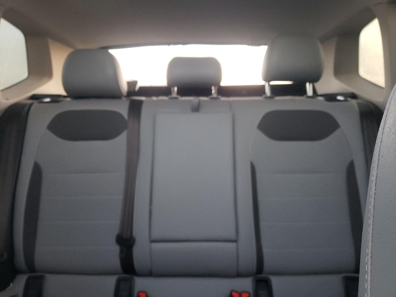 2022 VOLKSWAGEN TAOS SE VIN:3VVTX7B22NM019462