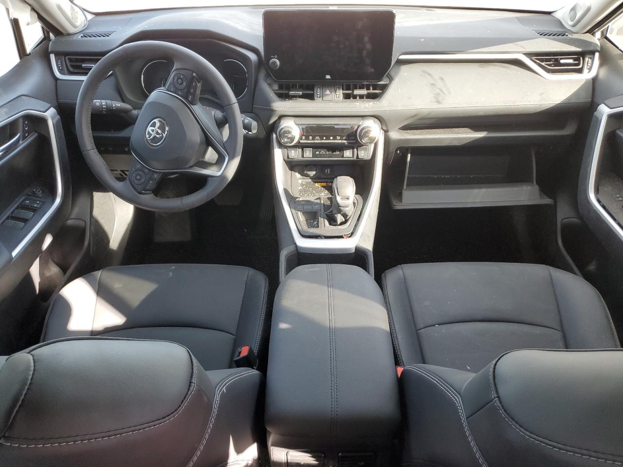 2024 TOYOTA RAV4 XLE PREMIUM VIN:2T3C1RFV8RW323593