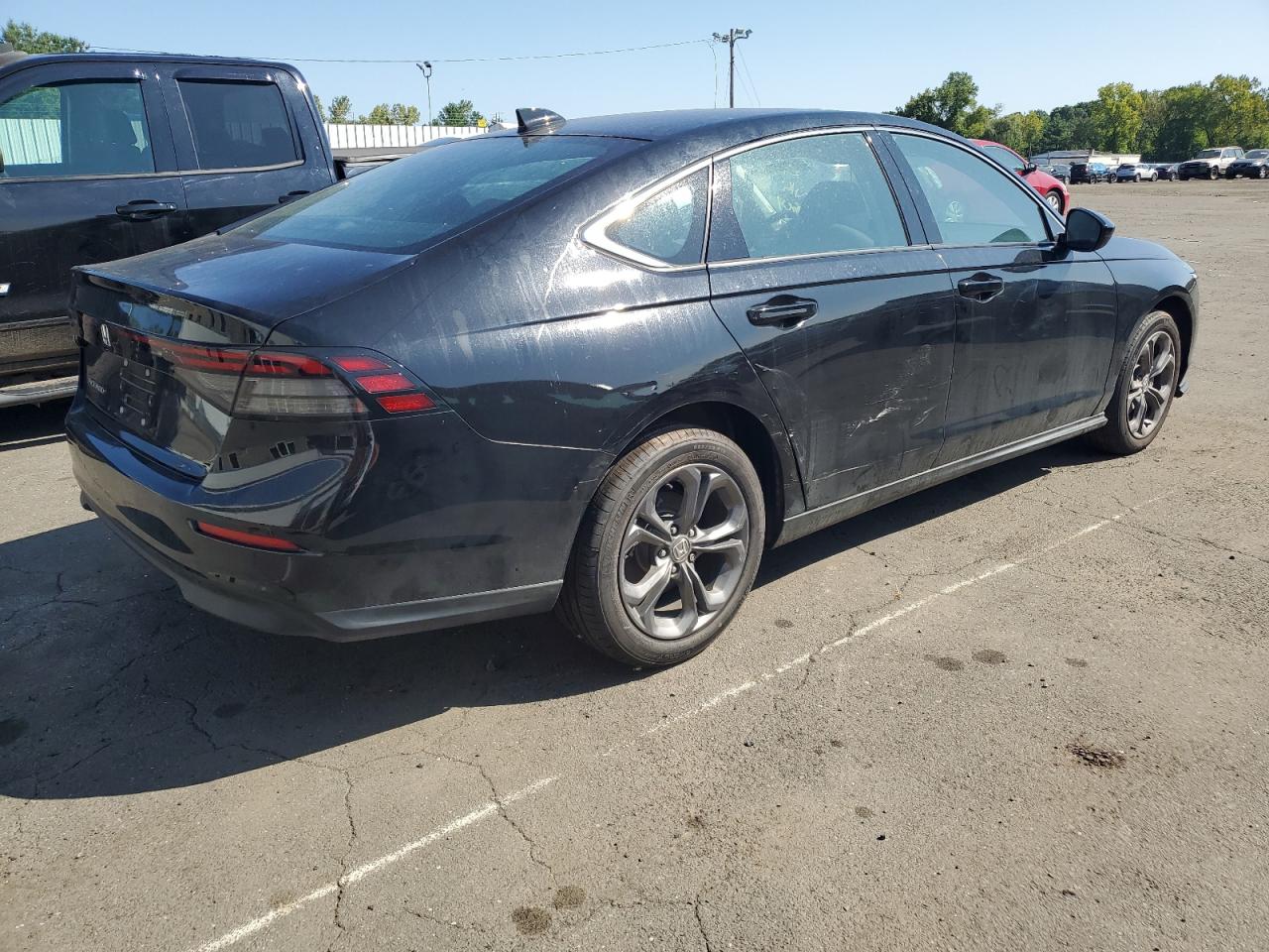 2023 HONDA ACCORD EX VIN:1HGCY1F35PA019839