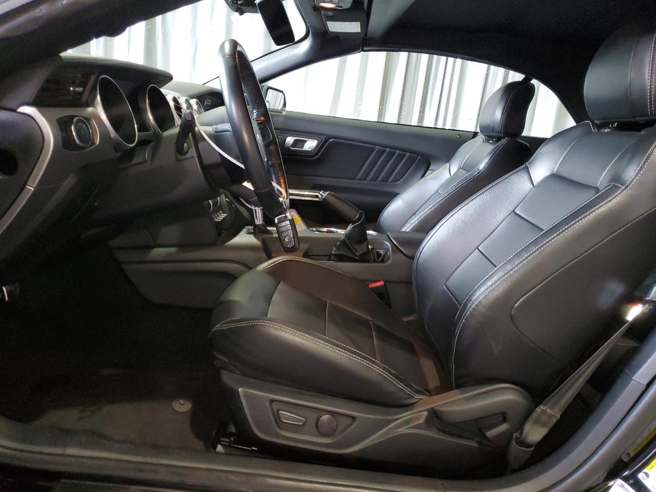 2022 FORD MUSTANG  VIN:1FATP8UH1N5120302