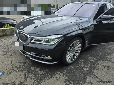 2016 BMW 750 VIN: