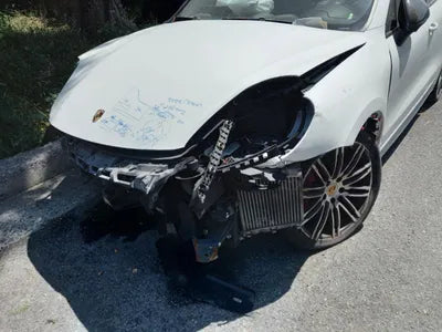 2015 Porsche Cayenne WP1AD2929GLA71861 VIN:WP1AD2929GLA71861