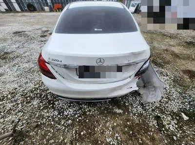 2019 Mercedes-Benz C 220 701KMWDDWF1EB3KR4 VIN:701KMWDDWF1EB3KR4