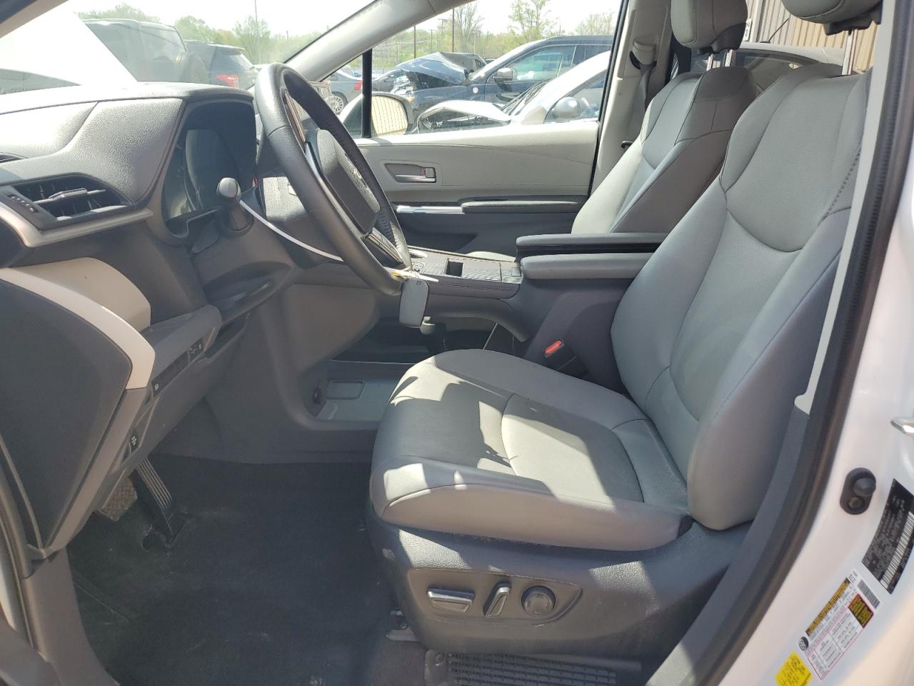 2023 TOYOTA SIENNA XLE VIN:5TDYSKFC9PS075829