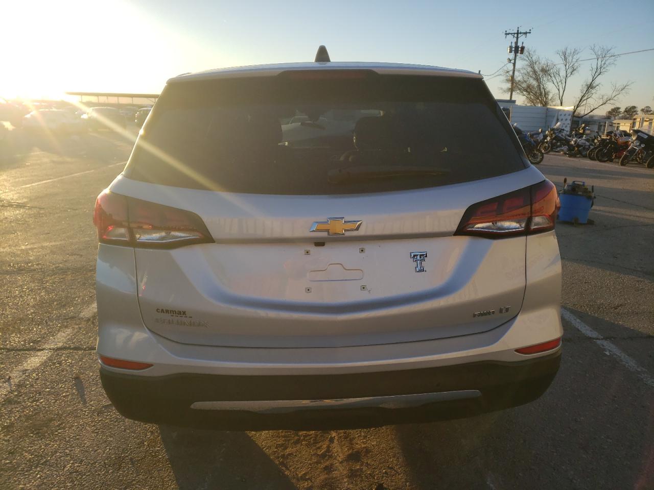 2022 CHEVROLET EQUINOX LT VIN:2GNAXTEV6N6110370