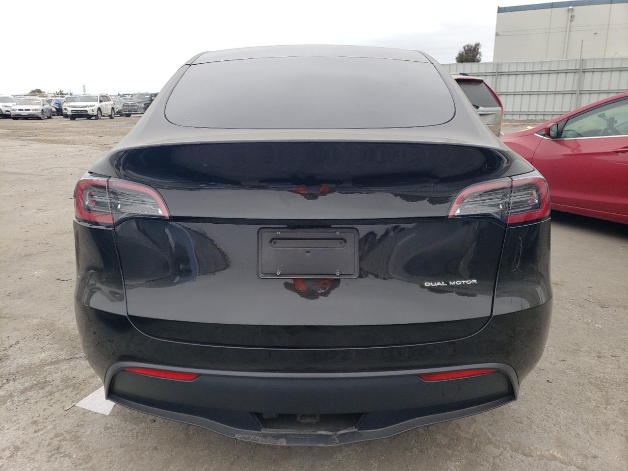 2023 TESLA MODEL Y  VIN:7SAYGAEE6PF899504