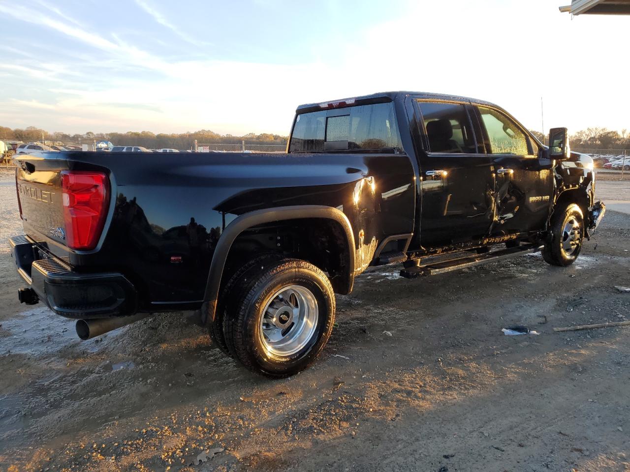 2022 CHEVROLET SILVERADO K3500 HIGH COUNTRY VIN:1GC4YVEY1NF328585