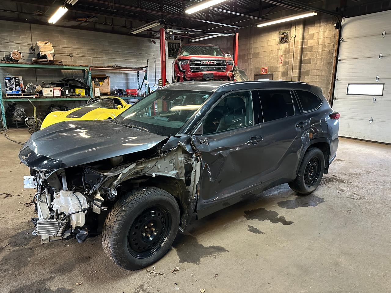 2022 TOYOTA HIGHLANDER PLATINUM VIN:5TDFZRBH5NS166526