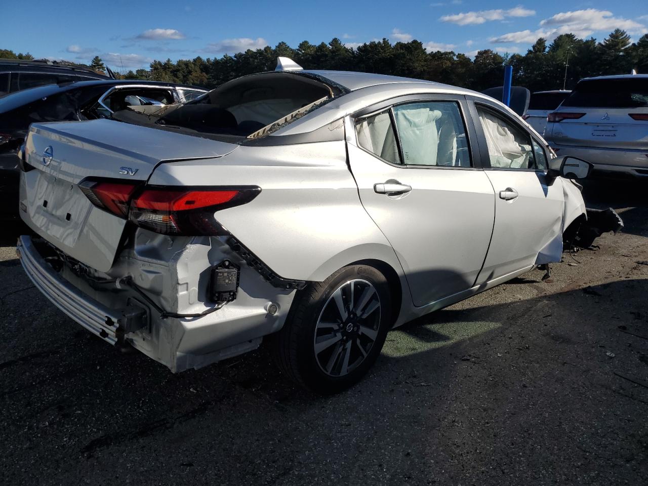 2022 NISSAN VERSA SV VIN:3N1CN8EV8NL865927
