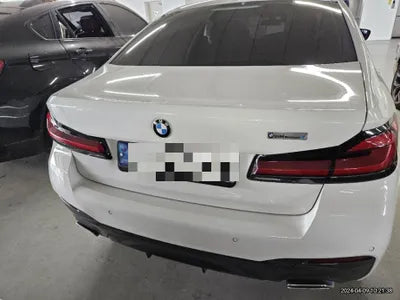 2021 BMW 520 VIN: