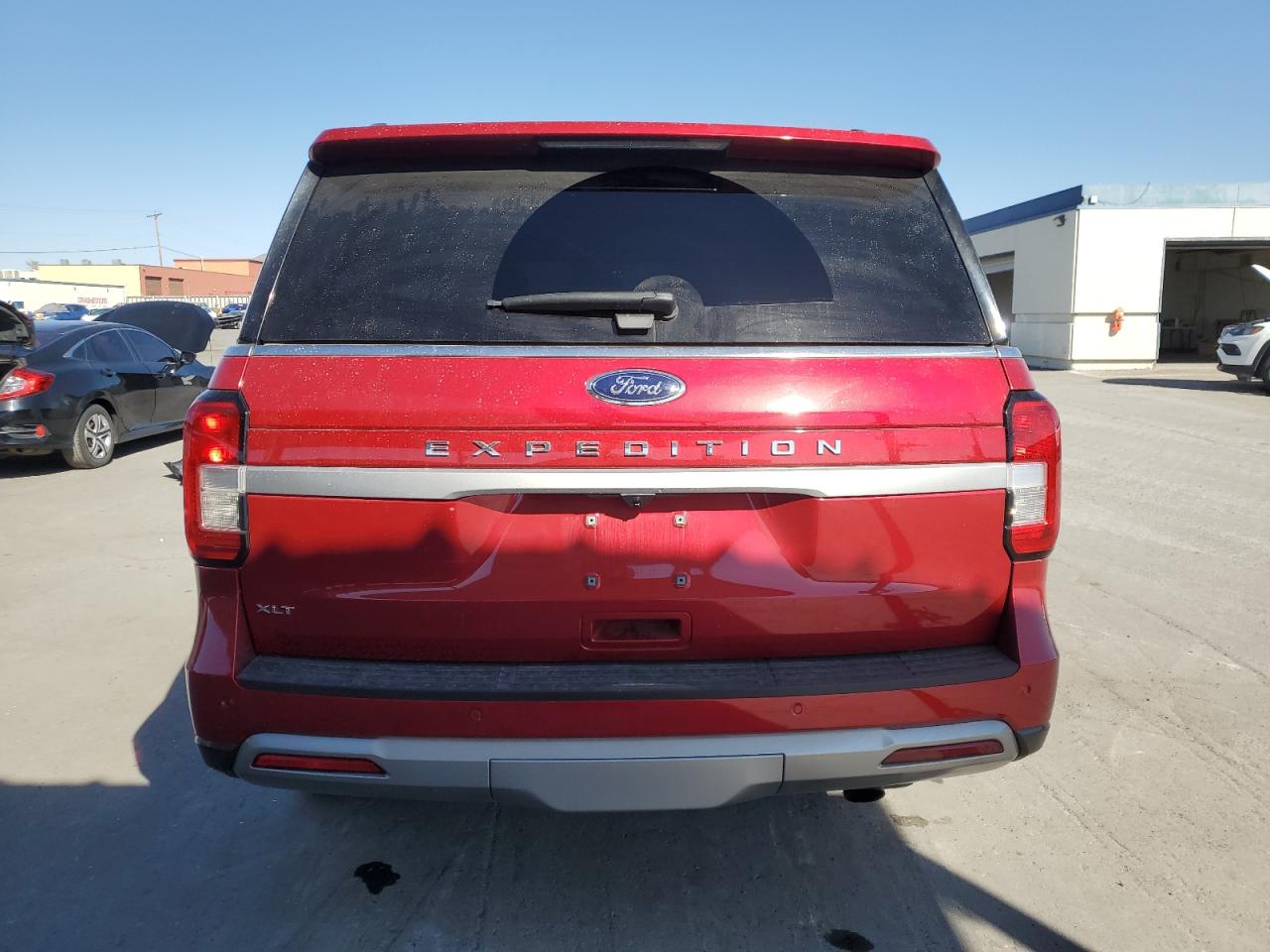 2022 FORD EXPEDITION XLT VIN:1FMJU1HT8NEA35307