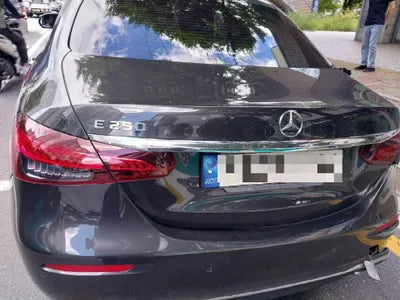 2021 Mercedes-Benz E 250 VIN: