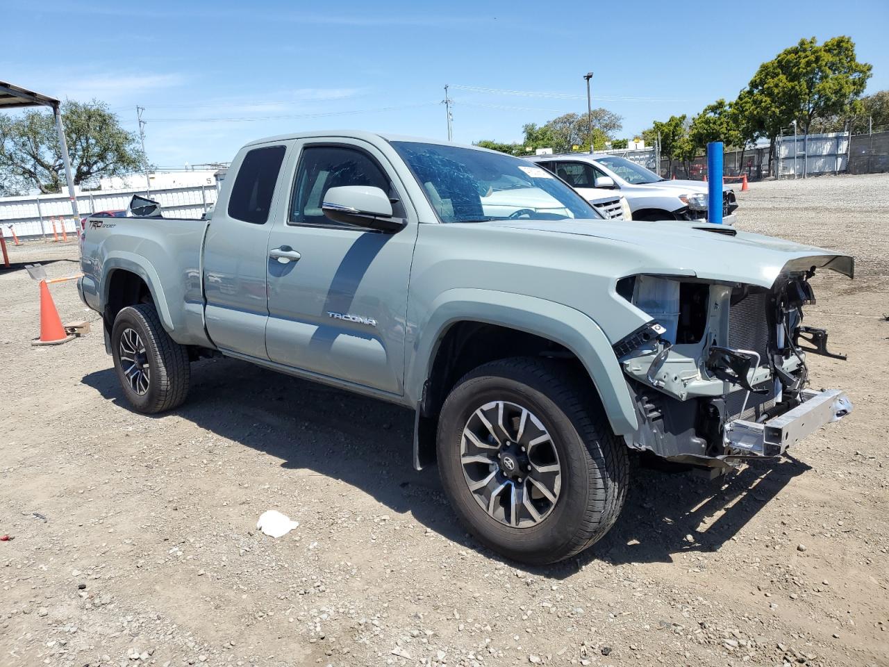 2022 TOYOTA TACOMA ACCESS CAB VIN:3TYRZ5CNXNT023408