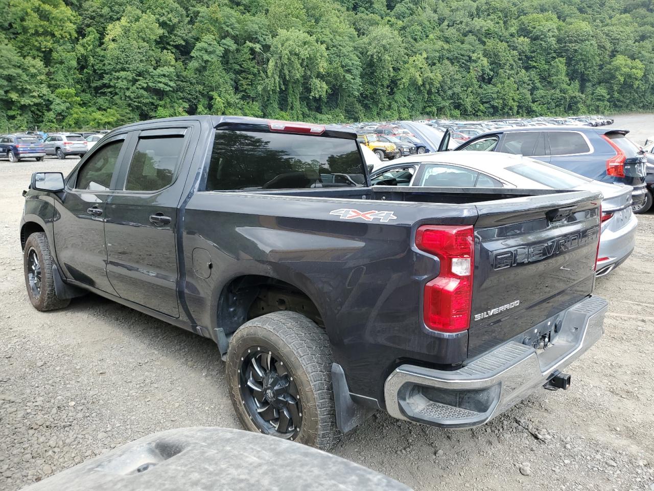 2023 CHEVROLET SILVERADO K1500 LT VIN:1GCUDDE8XPZ334330