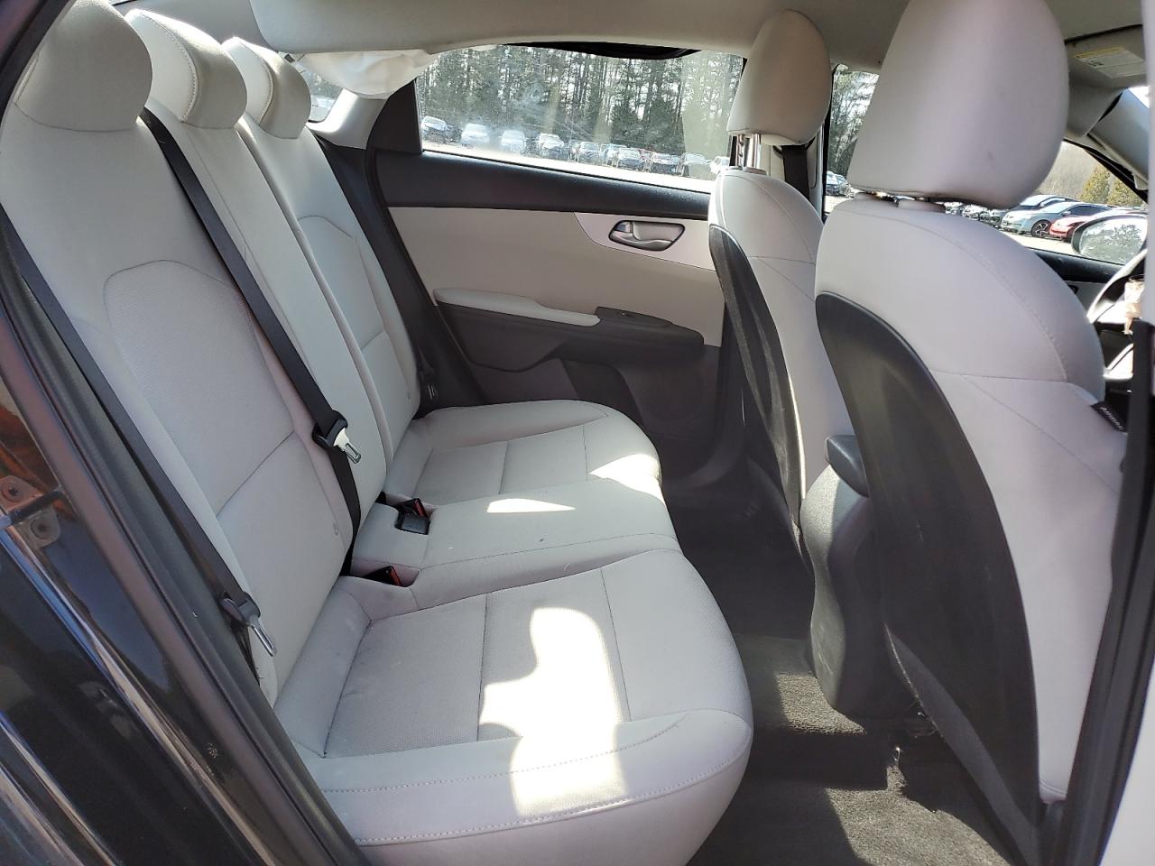 2022 KIA FORTE FE VIN:3KPF24AD8NE434145