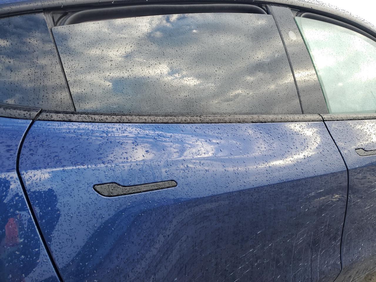2024 TESLA MODEL Y  VIN:7SAYGAEE1RF072951