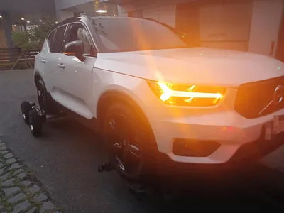 2019 Volvo XC40 VIN: