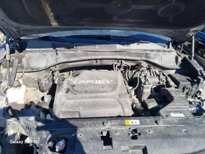 2016 Hyundai Santa FE VIN: