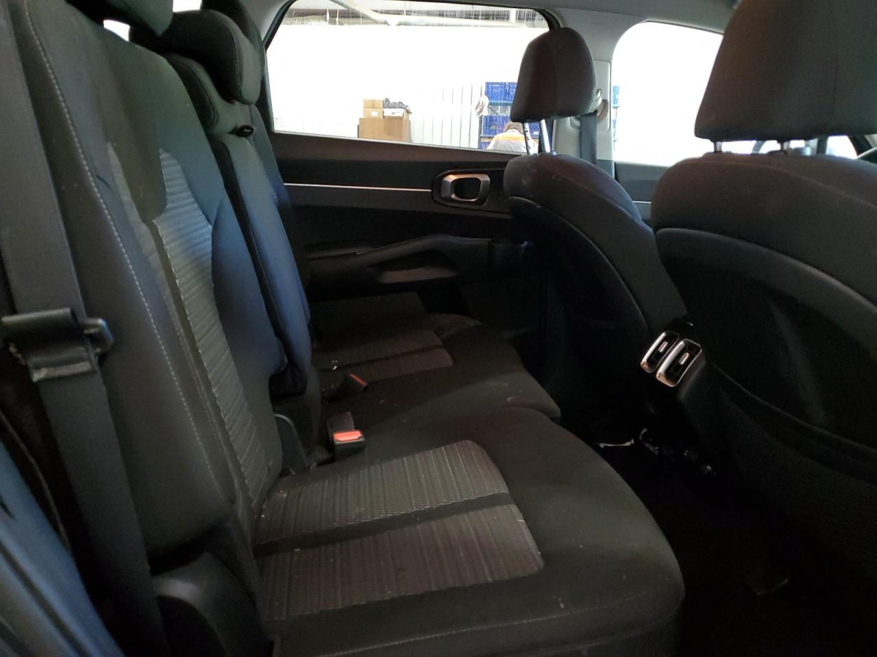 2022 KIA SORENTO LX VIN:5XYRG4LC3NG102135