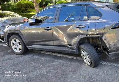 2019 Toyota RAV4 VIN: