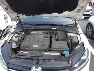 2014 Volkswagen Golf VIN: