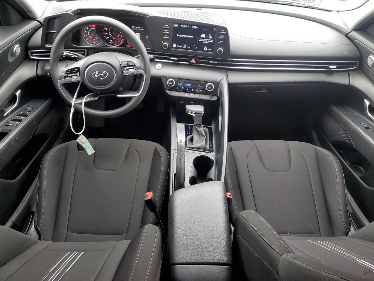 2022 HYUNDAI ELANTRA SEL VIN:5NPLM4AG5NH070110