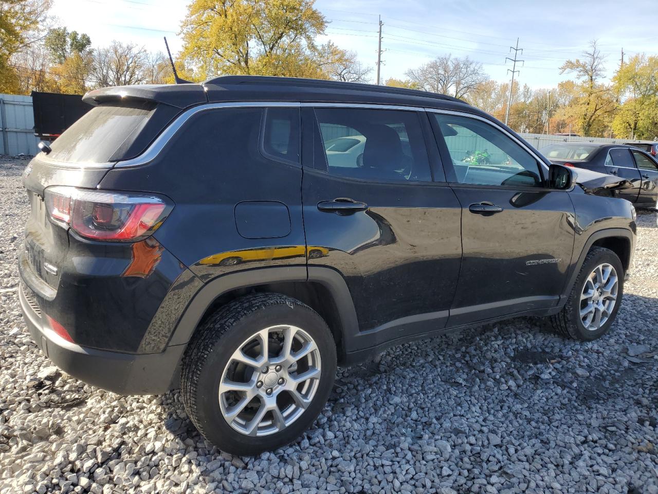 2024 JEEP COMPASS LATITUDE LUX VIN:3C4NJDFN8RT575654