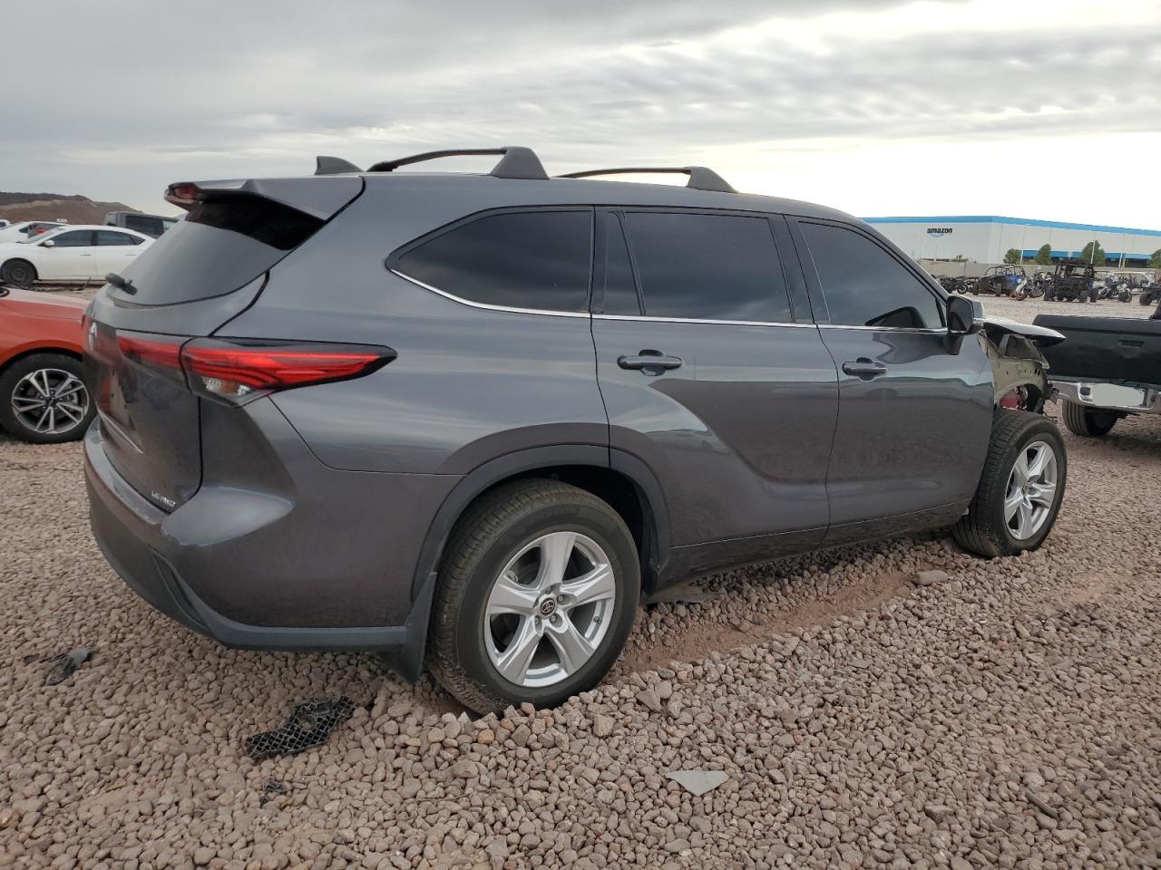 2022 TOYOTA HIGHLANDER L VIN:5TDBZRBH2NS571208