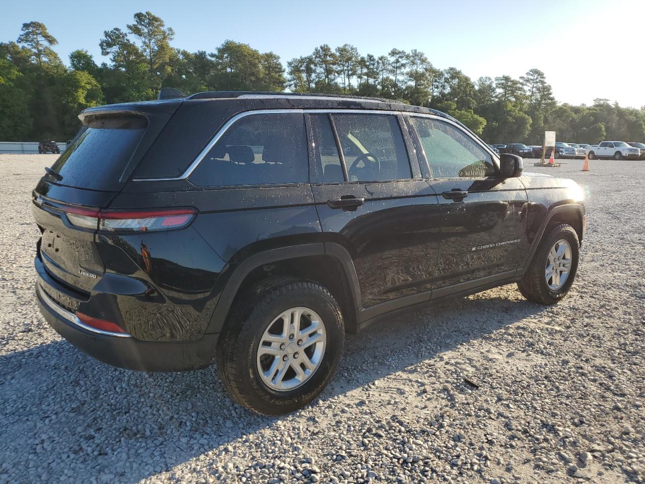 2022 JEEP GRAND CHEROKEE LAREDO VIN:1C4RJGAG2N8574634