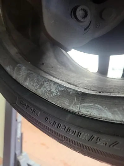 2015 Mercedes-Benz E 350 131KMWDDHF9EB4FB1 VIN:131KMWDDHF9EB4FB1