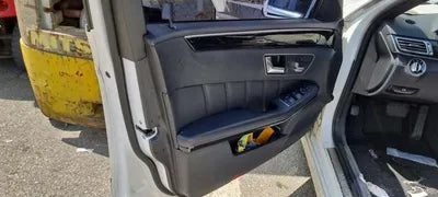 2015 Mercedes-Benz E 220 VIN: