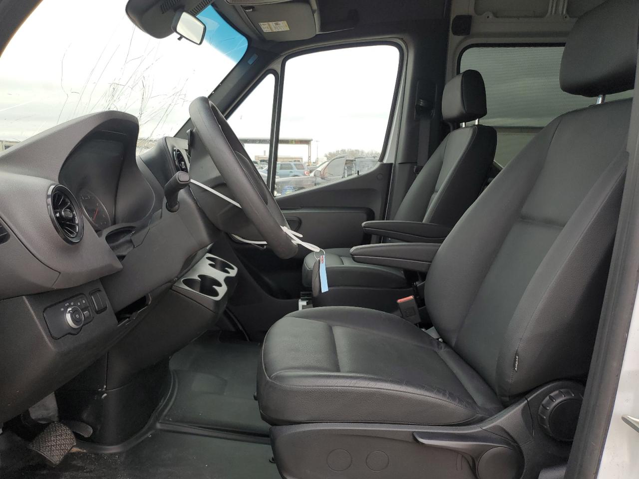 2024 MERCEDES-BENZ SPRINTER 2500 VIN:W1W4NBHY3RT167719