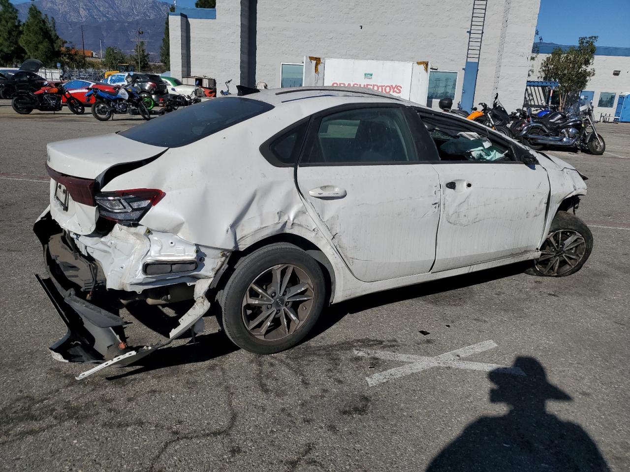 2023 KIA FORTE LX VIN:3KPF24AD0PE538552