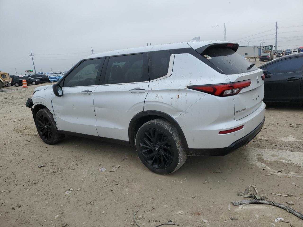 2023 MITSUBISHI OUTLANDER SE VIN:JA4J3UA80PZ037878