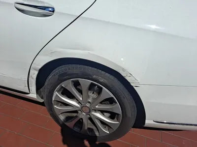 2016 Mercedes-Benz E 220 VIN: