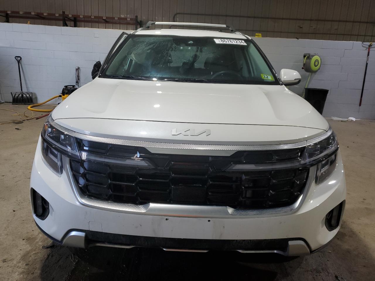 2024 KIA SELTOS SX VIN:KNDETCA73R7556964