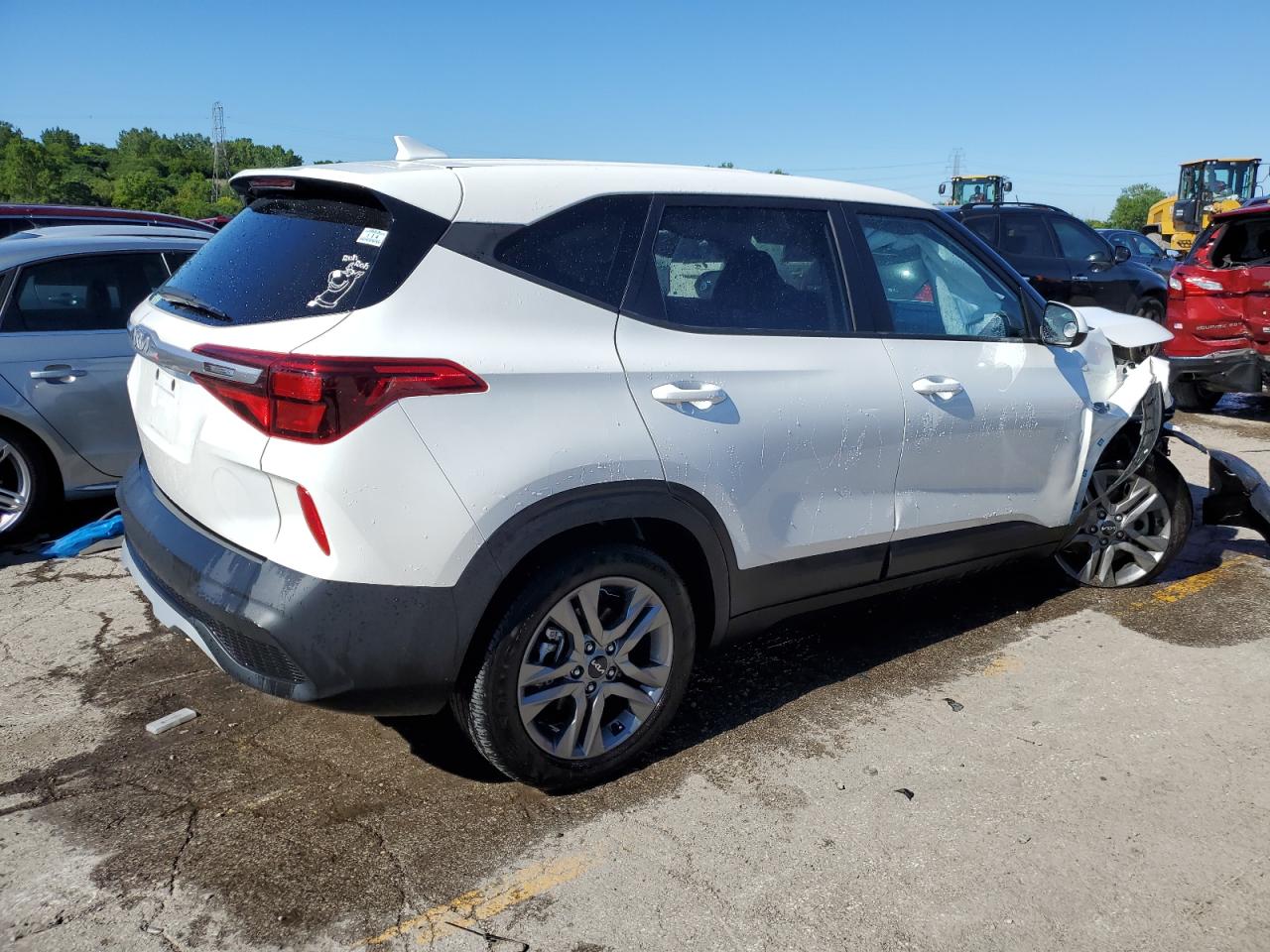 2023 KIA SELTOS LX VIN:KNDEPCAAXP7433711