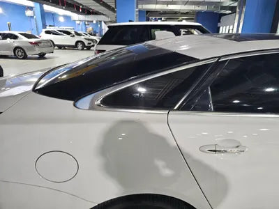 2016 Jaguar XJ VIN: