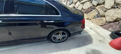 2019 Mercedes-Benz E 300 VIN: