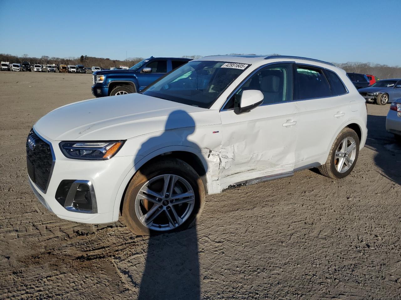 2024 AUDI Q5 E PREMIUM PLUS 55 VIN:WA1E2AFY9R2050393