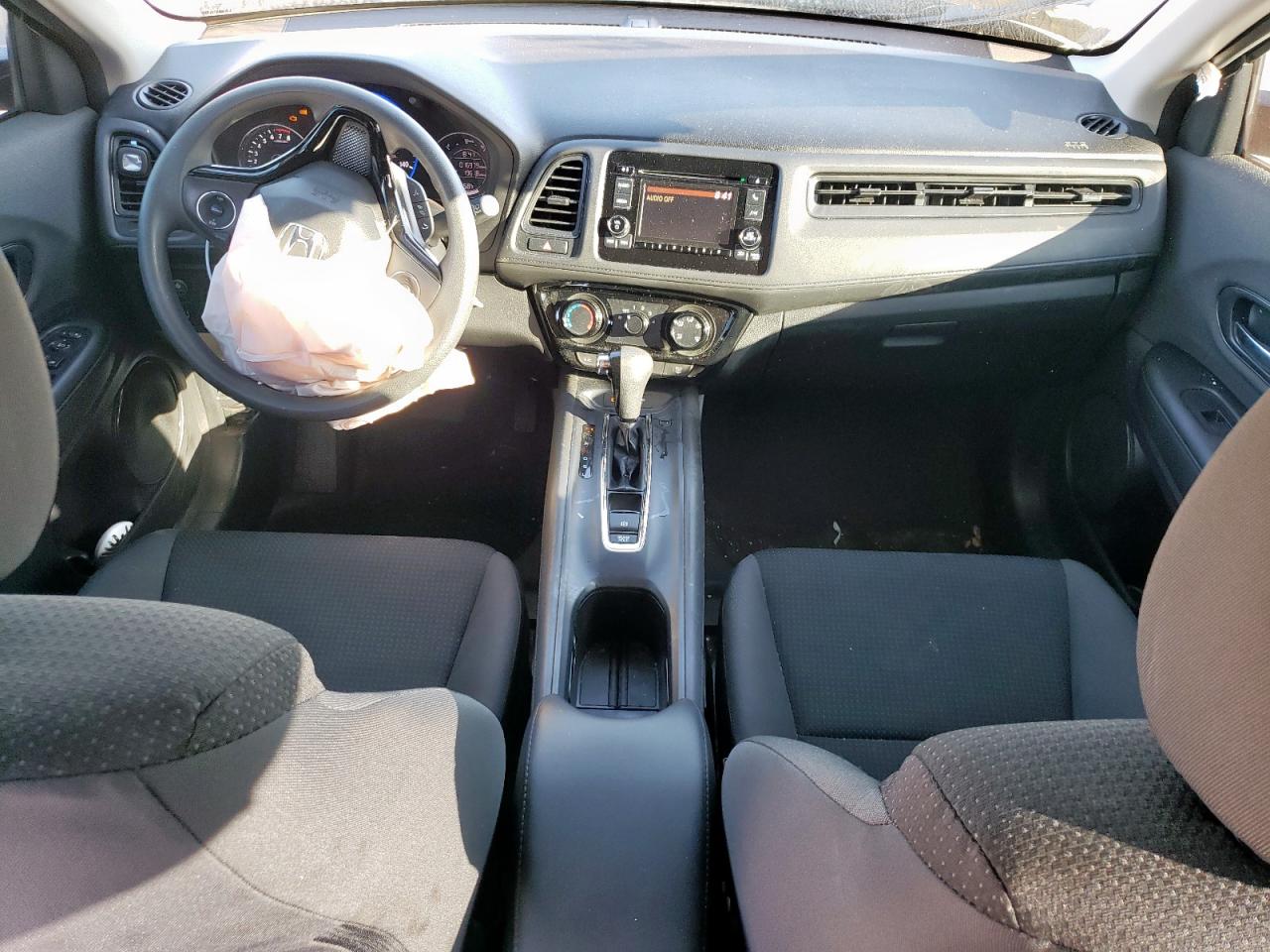 2022 HONDA HR-V LX VIN:3CZRU5H38NM740000