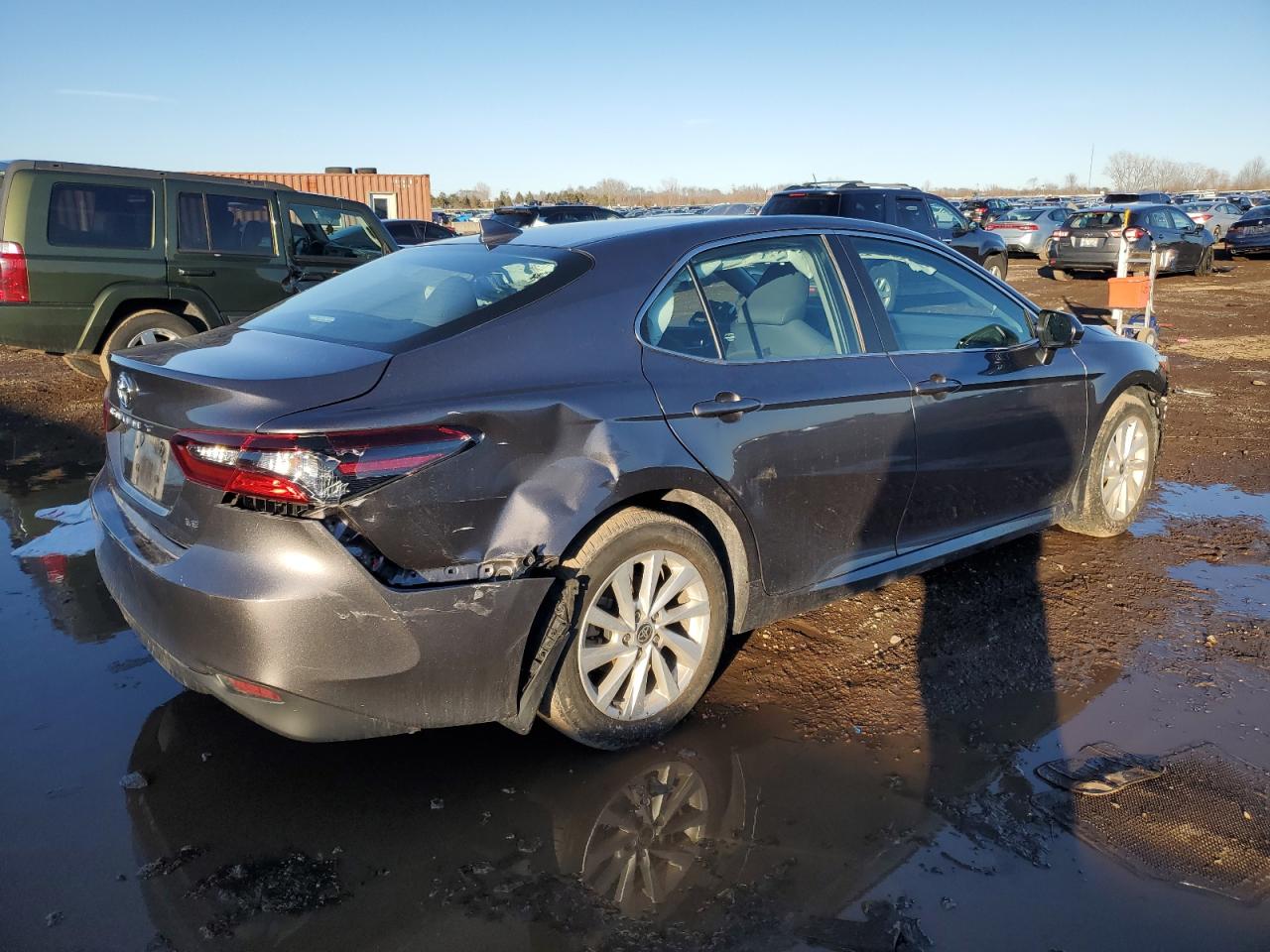 2024 TOYOTA CAMRY LE VIN:4T1C11AK0RU190674