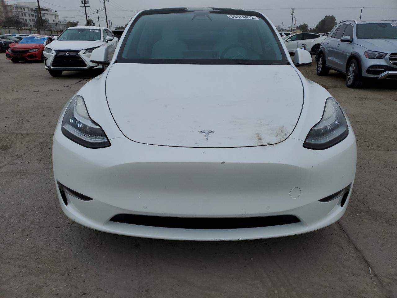 2022 TESLA MODEL Y  VIN:7SAYGDEE8NF422636