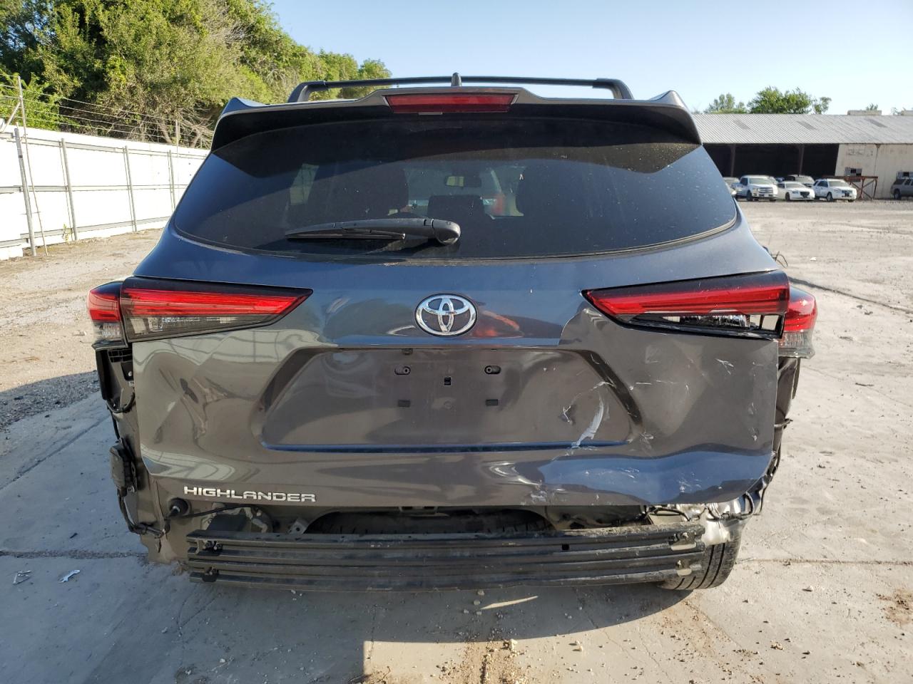 2022 TOYOTA HIGHLANDER L VIN:5TDZZRAH1NS104443