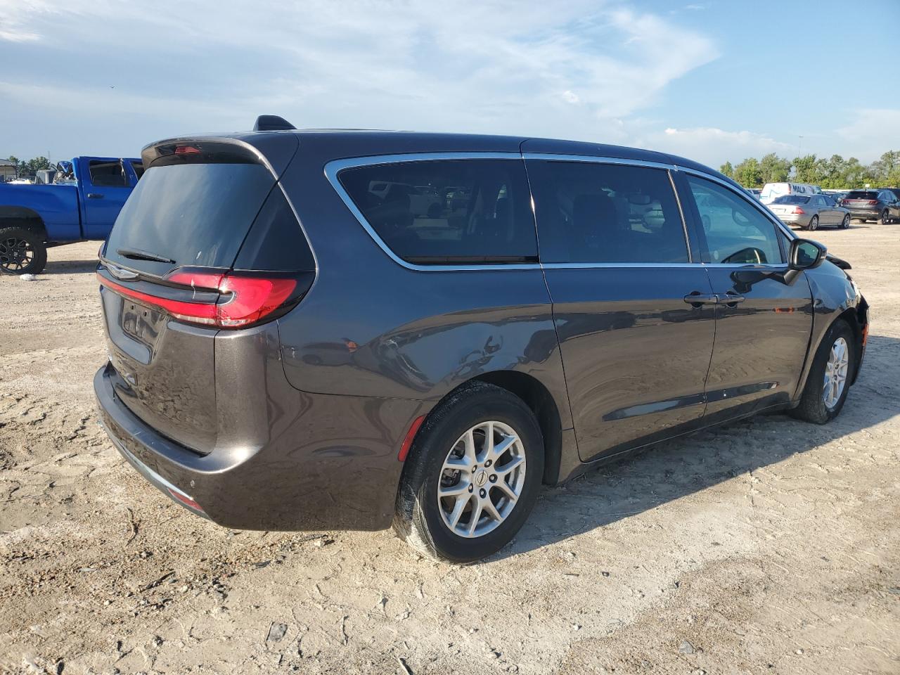 2023 CHRYSLER PACIFICA TOURING L VIN:2C4RC1BG8PR577552