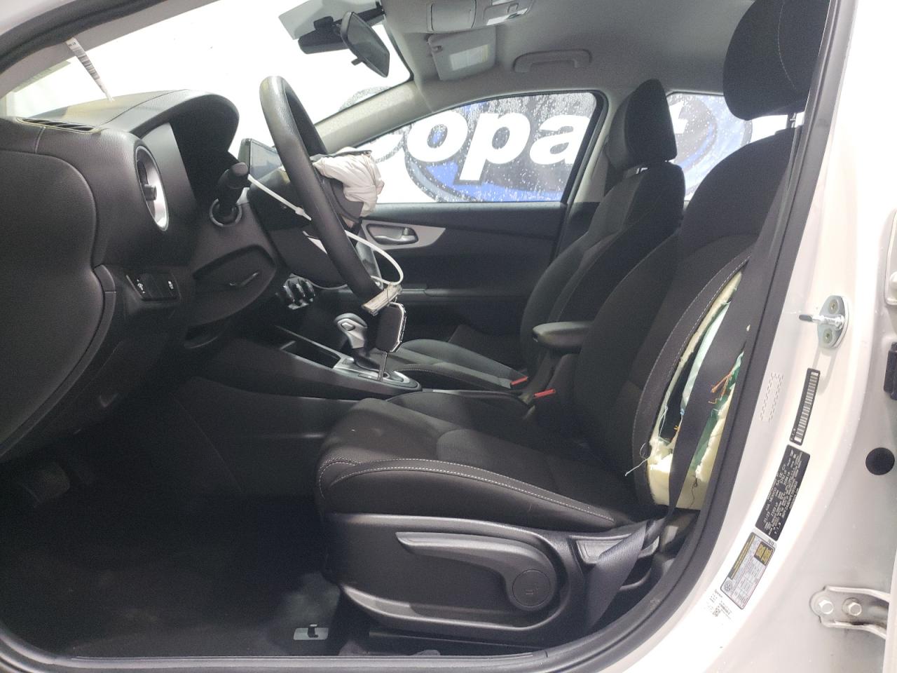2023 KIA FORTE LX VIN:3KPF24AD4PE595904