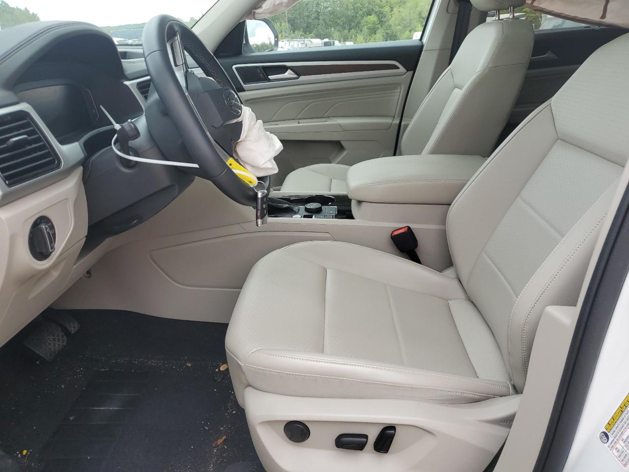 2022 VOLKSWAGEN ATLAS SE VIN:1V2KR2CA4NC529440