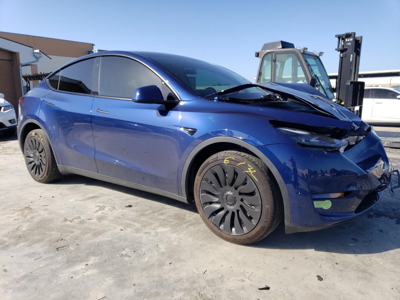 2023 TESLA MODEL Y  VIN:7SAYGDEE8PF715293