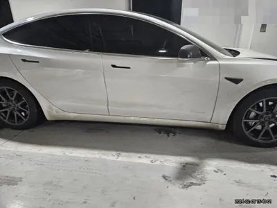 2020 Tesla Model 3 VIN: