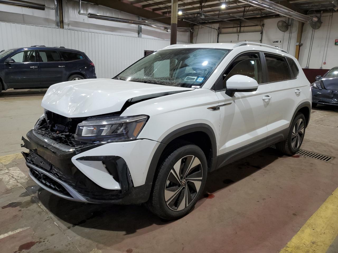 2024 VOLKSWAGEN TAOS SE VIN:3VVUX7B28RM067140
